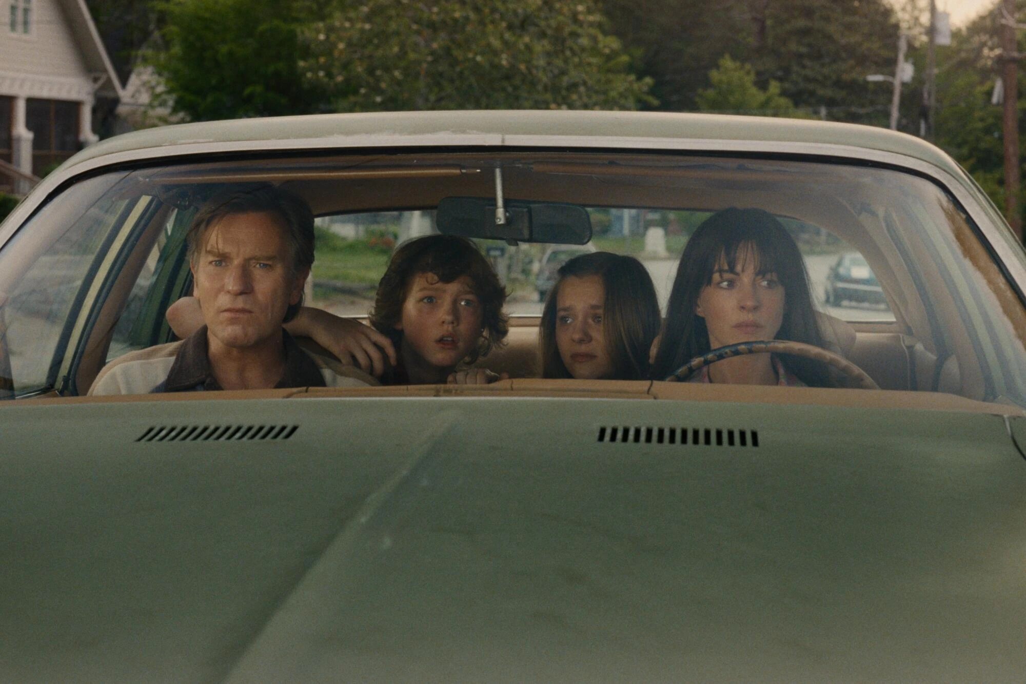 The End of Oak Street (2026) review: Everybody do the&nbsp;dinosaur